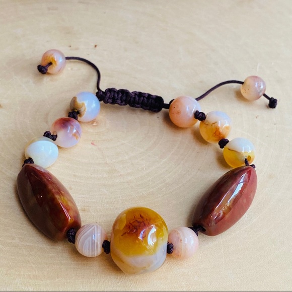 Natural Agate Adjustable Macrame Cord Bracelet - Picture 7 of 7